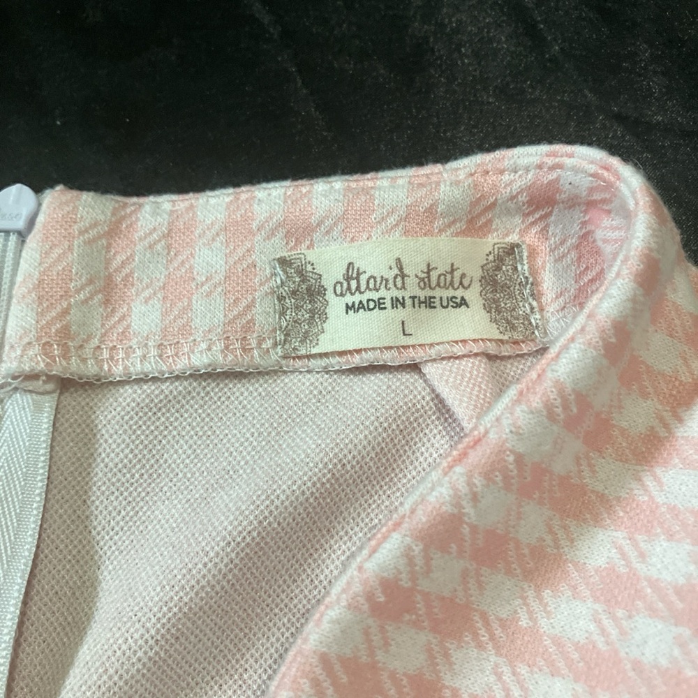 Altar'd State Pink Houndstooth Skirt